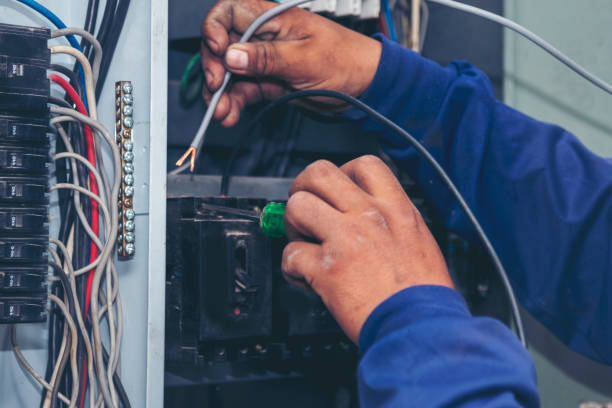 Best Best Electricians Near Me  in Lyndhurst, VA